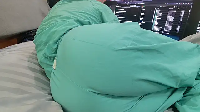 Lacht_Liden live XXX chat