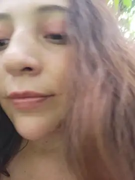 VickyHoult Adlı Modelin Canlı XXX Sohbeti