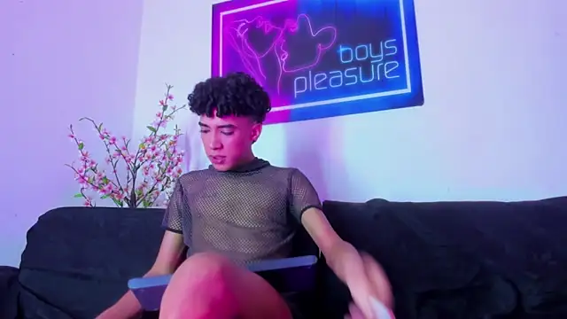 Pleasure_boys_hotのウェブカメラショー