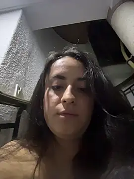 Antonella_Julieta – Live XXX-chat