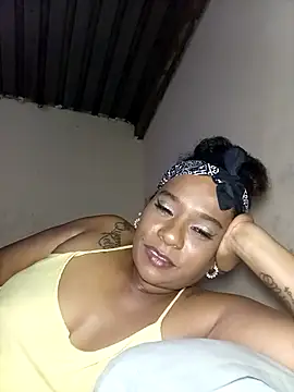 XXX chat uživo modela MiZzCreator