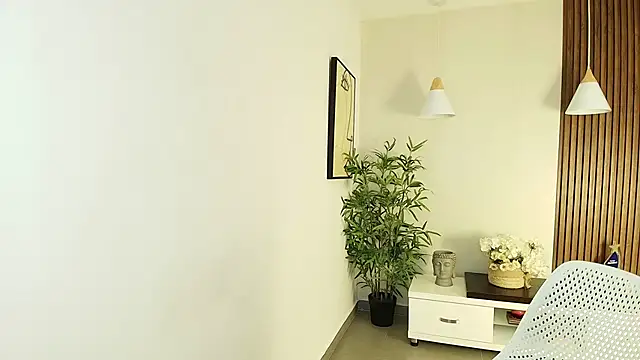 Astrid_Blackn Webbikameraesitys