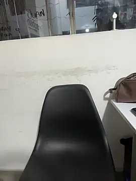 Show de Antonella_Julieta na webcam