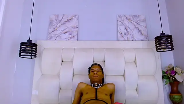 Santiago_Ortiz_ Webcam Show