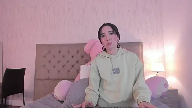 Онлайн чат XXX Lila_clark