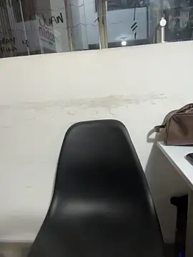 Živý XXX chat Antonella_Julieta