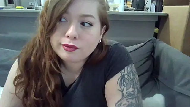 Онлайн чат XXX AutumnGoddessXO