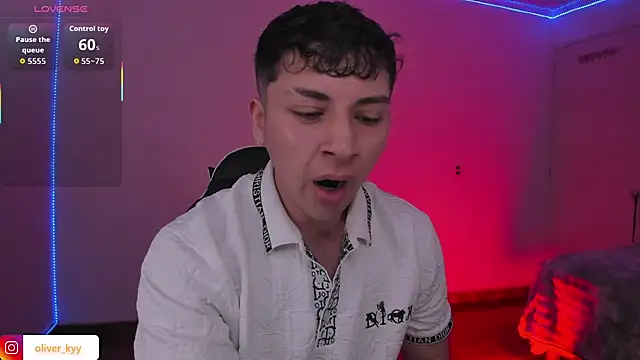 oliver_kyy Chat XXX live