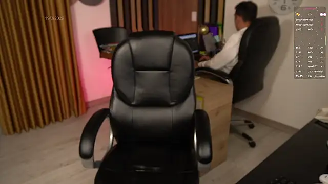 Chat XXX ao vivo de secretary_bj