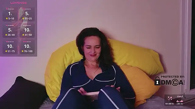 Witch_in_Velvet élő XXX-chatje