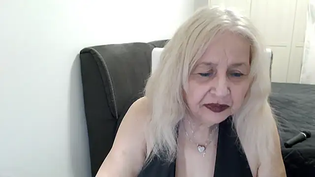 SusiLifeXXX: απευθείας συνομιλία ΧΧΧ