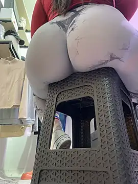 Chat XXX Live kim_monti