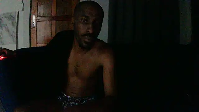 thirdlegZA Adlı Modelin Canlı XXX Sohbeti