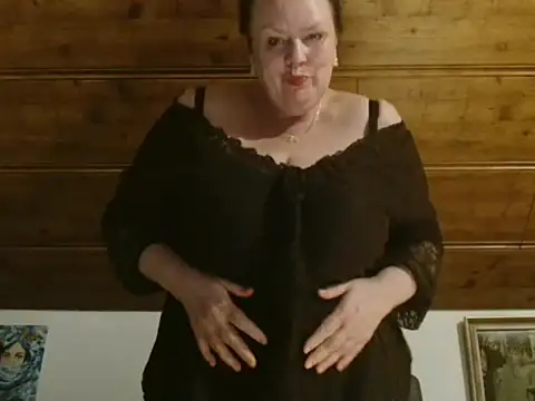 TiffanyMature Adlı Modelin Canlı XXX Sohbeti