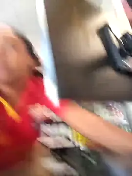 Asia_37 Adlı Modelin Canlı XXX Sohbeti