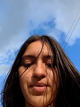 DulceCaroX Adlı Modelin Canlı XXX Sohbeti