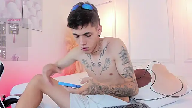 Show Webcam de Tommy_valverde