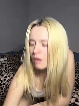 BeatrixxAndLiam Chat XXX in diretta