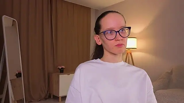 BettyBrowni's Live XXX Chat