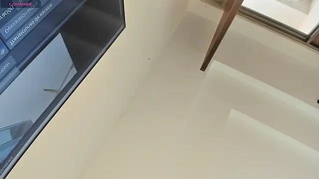 _maria_foxx_'s Live XXX Chat