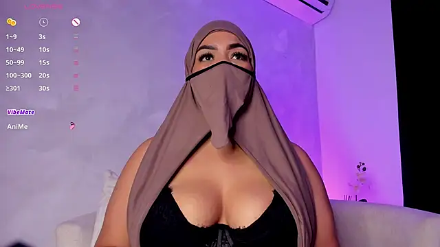 thaira_aly: онлайн-секс-чат