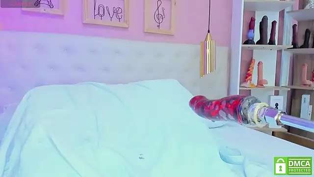 leylla_'s Live XXX Chat