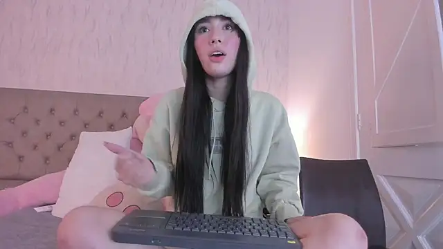 XXX chat uživo modela Lila_clark