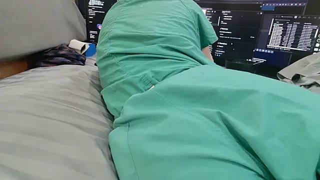 Lacht_Liden Live XXX-Chat