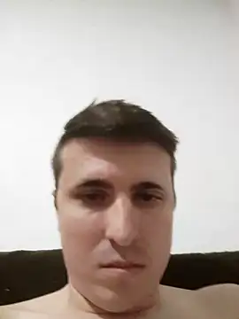 Chat +18 de MrNoBoDy000 ao vivo