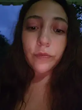 VickyHoult 即時 XXX 聊天