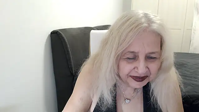 SusiLifeXXX Chat XXX in diretta