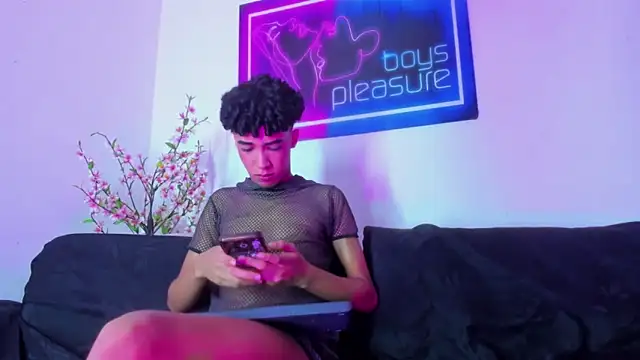 Pleasure_boys_hot 웹캠 쇼