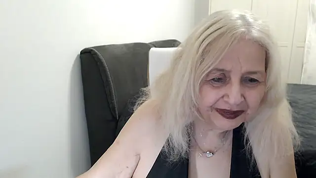 SusiLifeXXX: απευθείας συνομιλία ΧΧΧ