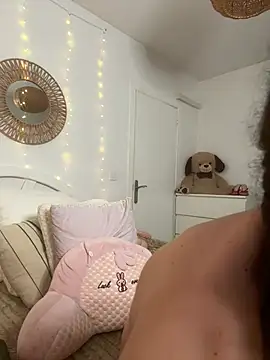 Онлайн чат XXX Martyca_Beee