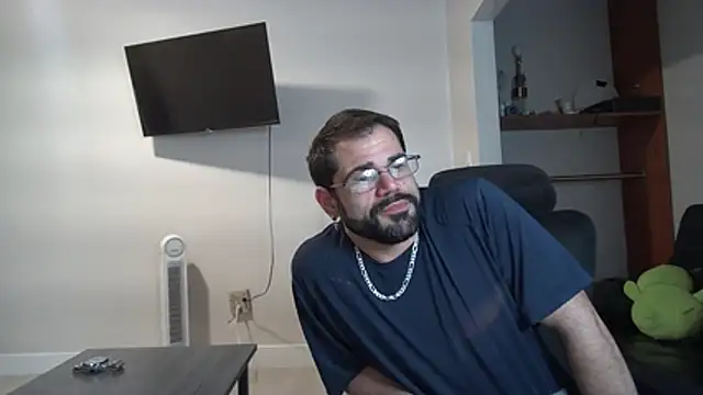 Zander823 Chat XXX live