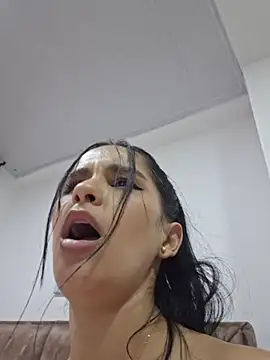 heyshaa Adlı Modelin Canlı XXX Sohbeti