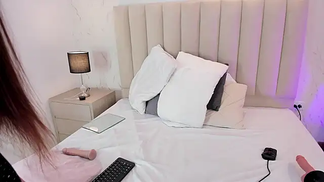 Chat XXX Live ViolettaRousee_