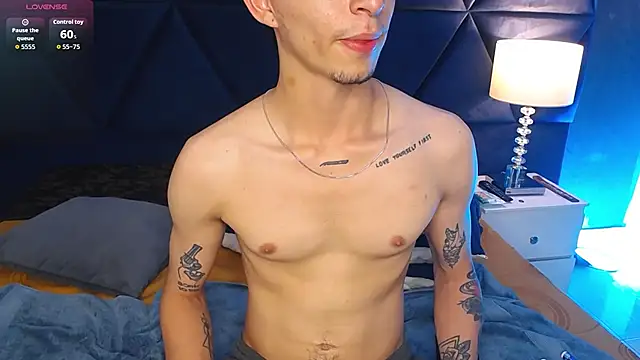 Logan_Woods webkamerás műsora