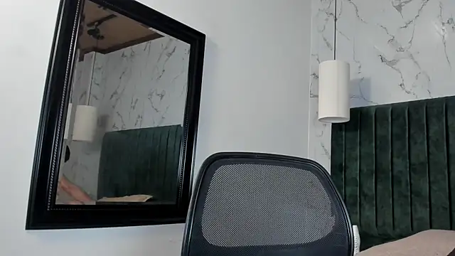 Zackfalcon_ Live XXX-Chat