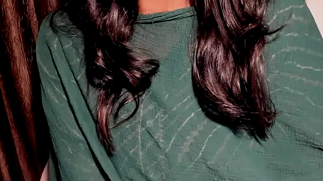 XXX chat uživo modela TheShyGirl_