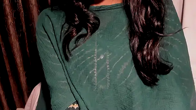 TheShyGirl_のライブXXXチャット