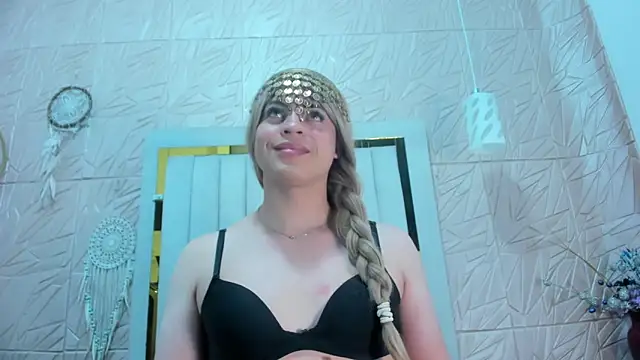 Sofia_Blakke – webcam-show