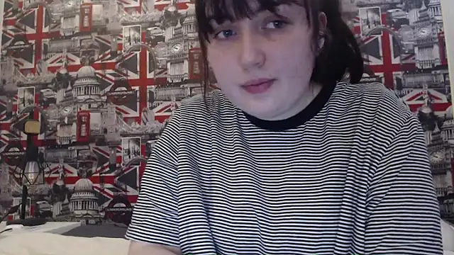 Chat XXX Live Lynylou