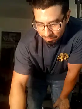 k1oudE live XXX chat