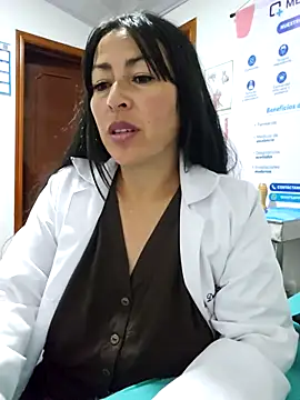 JustSamantha_ Chat XXX in diretta