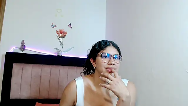 VANYXS 即時 XXX 聊天