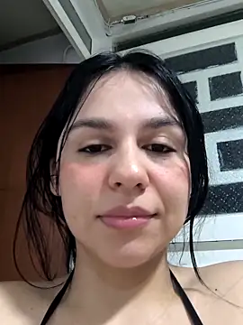 Daniela-rosee Live XXX Chat