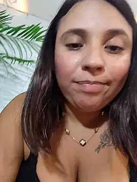 LizzRouse live XXX chat