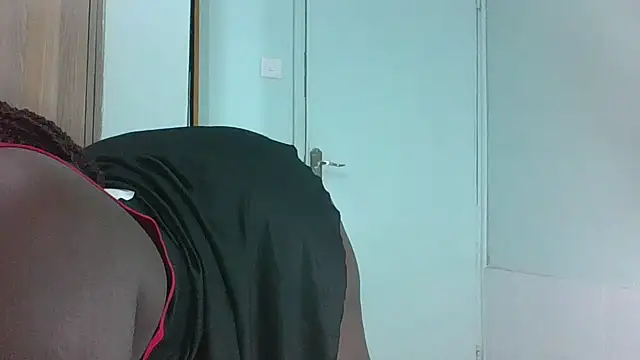 Huge_Bootybae Live XXX Chat