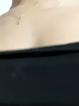 Chatroom XXX en direct de Ary-18